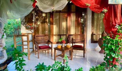 One-Bedroom Bungalow with Sea View