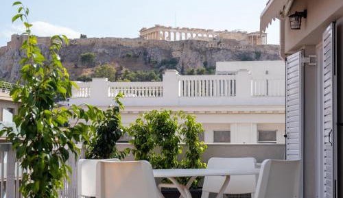 One-Bedroom Apartment with Acropolis View