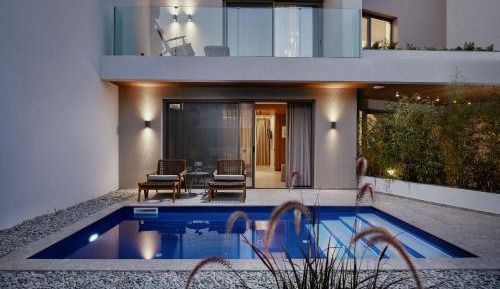 King Suite with Private Pool