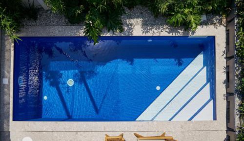 Queen Suite with Private Pool