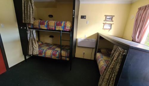 Bed in 5-Bed Mixed Dormitory Room