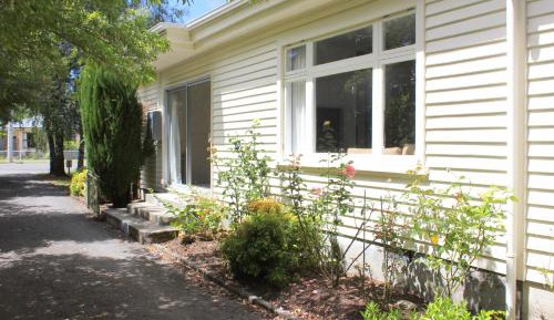 Five-Bedroom Holiday Home