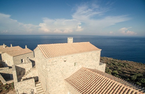 Areopoli Hotel | Ariá Estate Suites & Spa