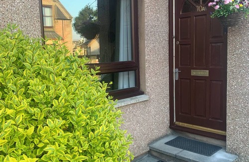 Inverness Apartment | Newly refurbished ground floor flat within easy walking distance of town centre.