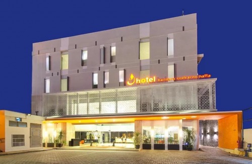 Tangerang Hotel | J Hotel - Bandara Soekarno Hatta