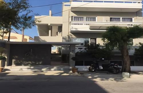 Petaloudes Hotel | Alkyonides Hotel