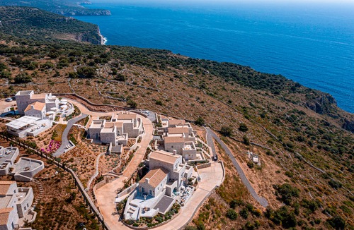 Areopoli Hotel | Ariá Estate Suites & Spa