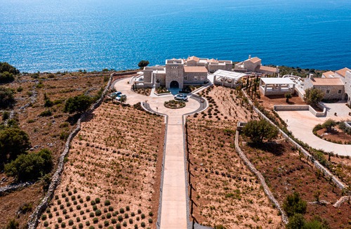 Areopoli Hotel | Ariá Estate Suites & Spa