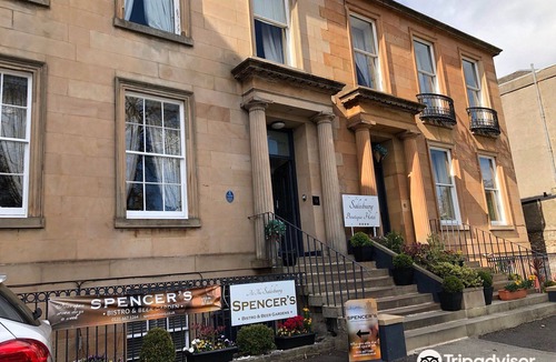 Newington Hotel | The Salisbury Hotel