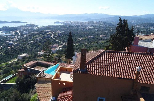 Katsikia House | Holiday house Agios Nikolaos for 1 - 5 persons with 3 bedrooms - Holiday home