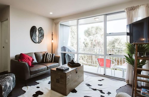 Rewa Apartment | THE LOFT NO3 CONVENIENT IN STRANDON