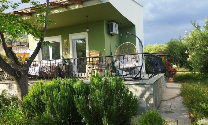 Pangaio House | Olivia Sea Cottageand vacation